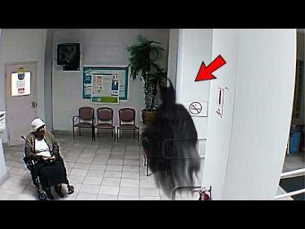 ЗА НЕЙ ПРИШЕЛ ДЕМОН? МИСТИКА НА ВИДЕО. РЕАЛЬНЫЕ КАДРЫ. ПАРАНОРМАЛЬНОЕ. УЖАСЫ